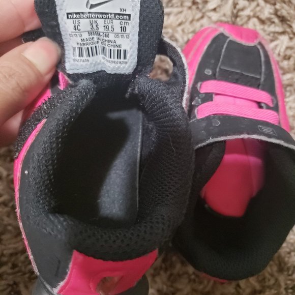 infant nike shoes - Picture 3 of 6